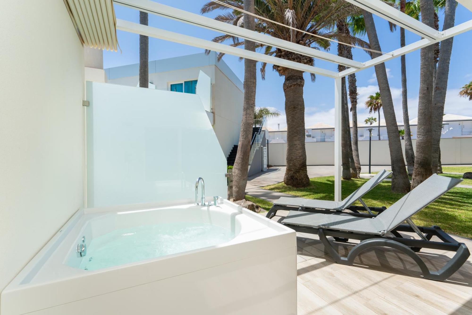 Barcelo Corralejo Sands Bagian luar foto